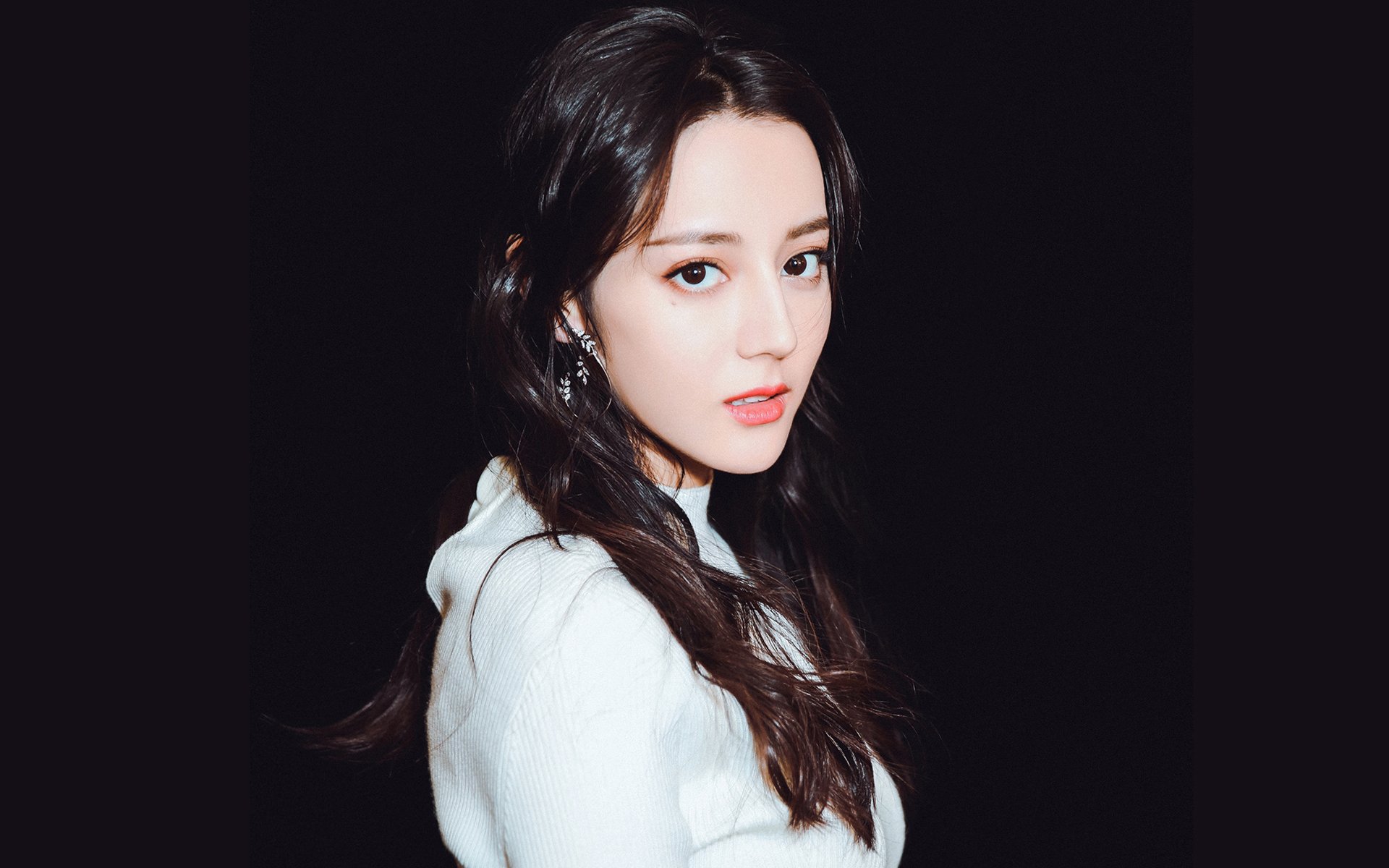 开云体育官网-英雄扛鼎，埃及险胜哥伦比亚，拉什福德的全队救赎之战